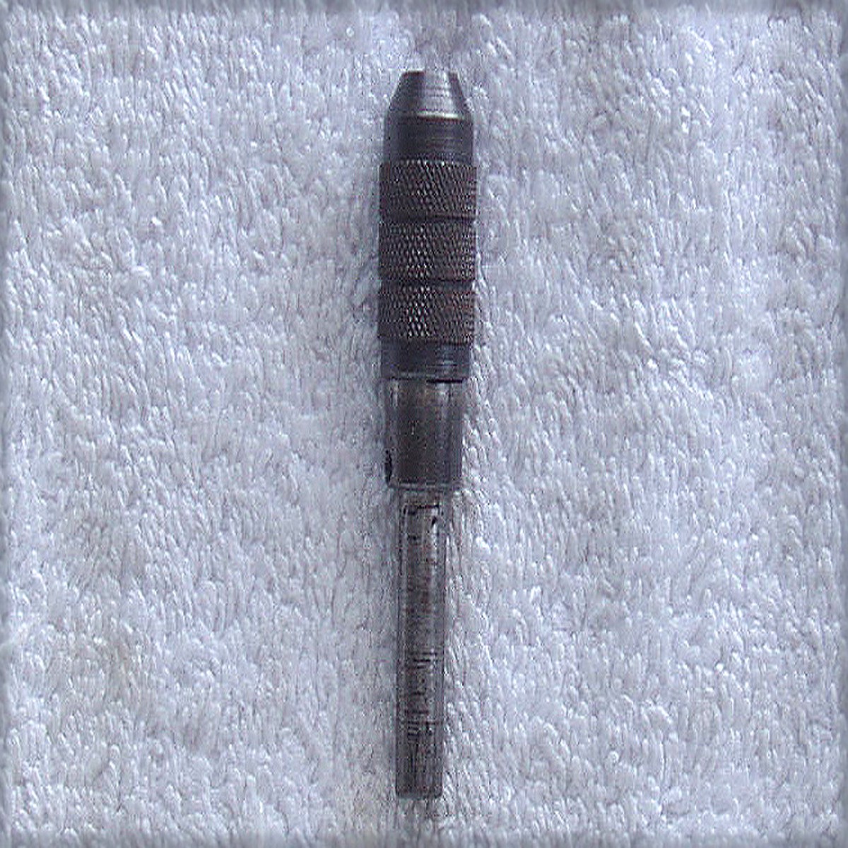 (Sheffield UK) ECLIPSE 160 PIN CHUCK With Collet Used (Barely)